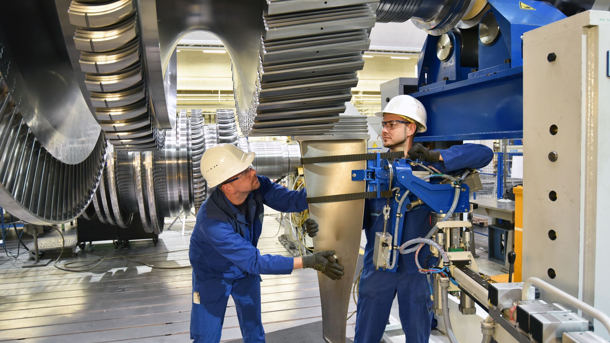 Die Mehrheit der Unternehmen im Maschinenbau versucht laut VDMA-Konjunkturerhebung ihre Stammbelegschaft zu halten.